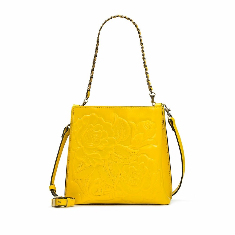 Yellow Women\'s Patricia Nash Ledra Bucket Crossbody Bags | 40581DBKN